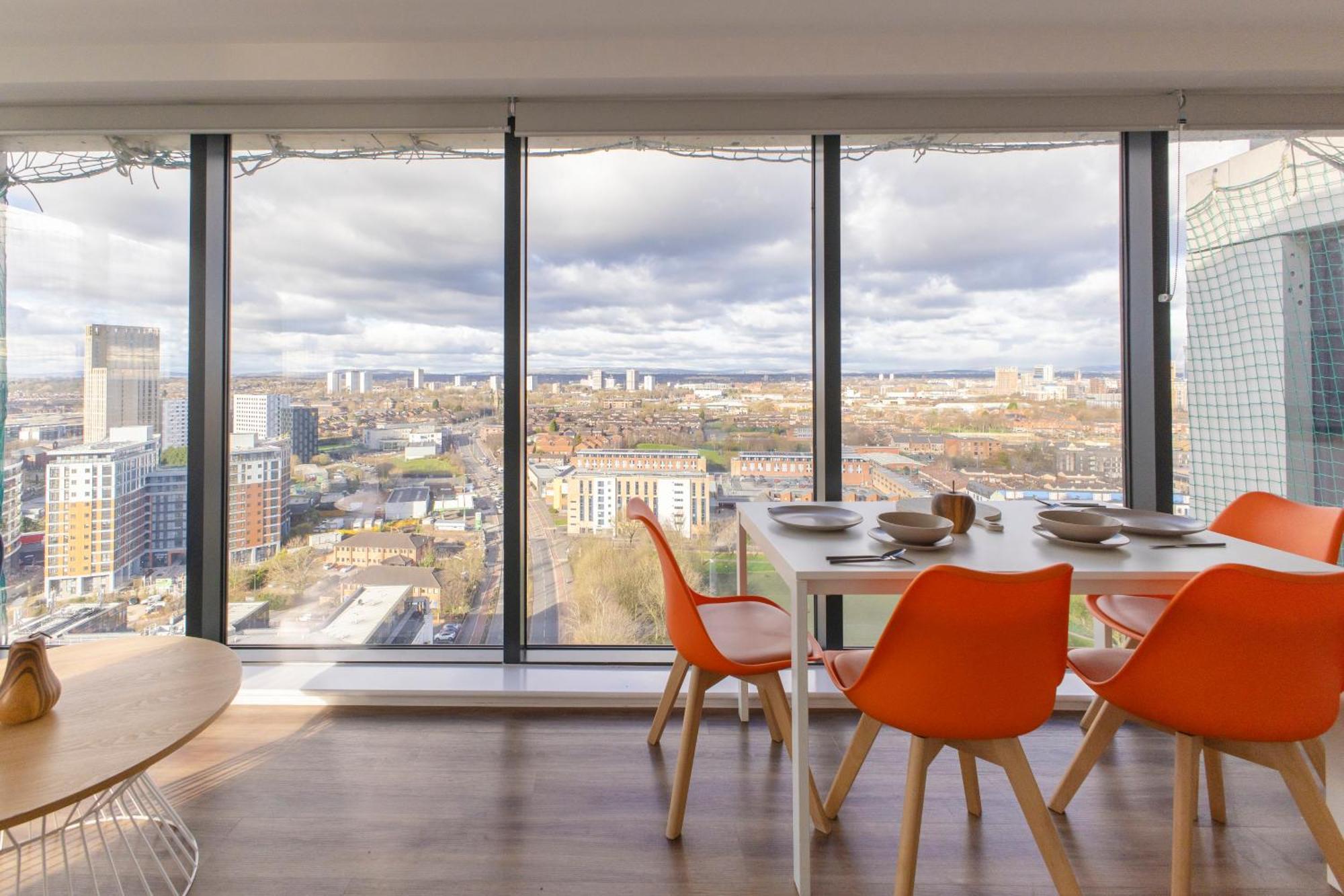 Quayside Penthouse 2 Bedroom Ensuite Near Media City & Manchester United Экстерьер фото